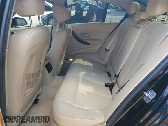 2015 BMW 3 Series 328i xDrive with VIN WBA3B3G59FNR89418, listed as a Copart auction lot 80554855 with 152,948 mi miles and Salvage title. Bid and sale history available at DreamBid. Image 10.