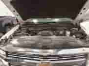 2017 Chevrolet Silverado 2500HD Work Truck z VIN 1GC0KUEG9HZ212393, wystawiony jako IAAI lot #41716571 z przebiegiem 161 533 mil mil oraz . Historia ofert i sprzedaży dostępna na DreamBid. Obrazek 10.