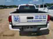 2021 Toyota Tacoma SR с VIN 3TYRX5GN2MT032215, выставлен на аукционе Copart как лот 72005915 с пробегом 139 908 миль миль и Чистый • Clean title. История ставок и продаж доступна на DreamBid. Изображение 6.