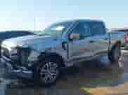 2023 Ford F-150 XL z VIN 1FTEW1EPXPKF56766, wystawiony jako IAAI lot #43070544 z przebiegiem 71 432 mil mil oraz . Historia ofert i sprzedaży dostępna na DreamBid. Obrazek 6.