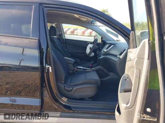 2017 Hyundai Tucson Limited with VIN KM8J3CA26HU596258, listed as a IAAI auction lot 43196808 with 48,953 mi miles and . Bid and sale history available at DreamBid. Image 5.