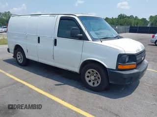2012 Chevrolet Express Cargo с VIN 1GCSGAFX9C1162920, выставлен на аукционе IAAI как лот 42680456 с пробегом 364 755 миль миль и . История ставок и продаж доступна на DreamBid. Изображение 1.