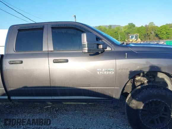 2018 Ram 1500 Tradesman с VIN 1C6RR7FT5JS351510, выставлен на аукционе IAAI как лот 41975886 с пробегом 103 501 миль миль и . История ставок и продаж доступна на DreamBid. Изображение 13.