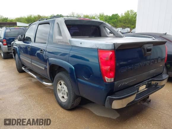 2005 Chevrolet Avalanche LS с VIN 3GNEC12Z95G115267, выставлен на аукционе IAAI как лот 41832134 с пробегом 223 690 миль миль и . История ставок и продаж доступна на DreamBid. Изображение 3.