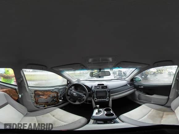 2014 Toyota Camry LE with VIN 4T4BF1FK4ER401493, listed as a IAAI auction lot 43303455 with 183,665 mi miles and . Bid and sale history available at DreamBid. Image 18.