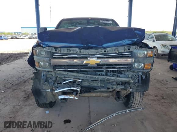2017 Chevrolet Silverado 2500HD Work Truck z VIN 1GC2KUEG0HZ151797, wystawiony jako Copart lot #67667085 z przebiegiem 225 607 mil mil oraz Szkoda całkowita • Salvage title. Historia ofert i sprzedaży dostępna na DreamBid. Obrazek 5.