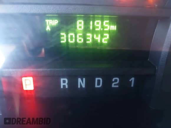 2014 Ford Econoline Cargo Commercial with VIN 1FTNE1EL7EDA59384, listed as a IAAI auction lot 43391909 with 306,342 mi miles and . Bid and sale history available at DreamBid. Image 14.