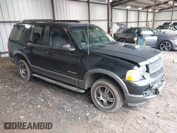 2005 Ford Explorer XLT with VIN 1FMZU63K95UA49964, listed as a IAAI auction lot 42436681 with 240,704 mi miles and . Bid and sale history available at DreamBid. Image 1.