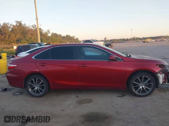 2015 Toyota Camry XSE с VIN 4T1BK1FK4FU563339, выставлен на аукционе IAAI как лот 43418179 с пробегом 177 253 миль миль и . История ставок и продаж доступна на DreamBid. Изображение 14.