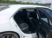 2014 Chrysler 300 S с VIN 2C3CCAGG6EH284027, выставлен на аукционе IAAI как лот 42892788 с пробегом 183 523 миль миль и . История ставок и продаж доступна на DreamBid. Изображение 8.
