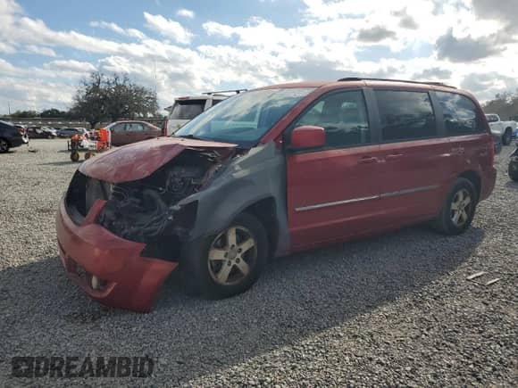 2009 Dodge Grand Caravan SXT z VIN 2D8HN54179R584664, wystawiony jako Copart lot #82564285 z przebiegiem Nie podano mil oraz Szkoda całkowita • Salvage title. Historia ofert i sprzedaży dostępna na DreamBid. Obrazek 1.
