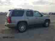 2007 Chevrolet Tahoe LTZ z VIN 1GNFK13087R404618, wystawiony jako Copart lot #71642725 z przebiegiem 219 920 mil mil oraz Szkoda całkowita • Salvage title. Historia ofert i sprzedaży dostępna na DreamBid. Obrazek 3.