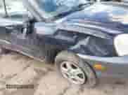 2004 Hyundai Santa Fe GLS z VIN KM8SC73E14U594107, wystawiony jako IAAI lot #41661919 z przebiegiem 138 946 mil mil oraz . Historia ofert i sprzedaży dostępna na DreamBid. Obrazek 13.