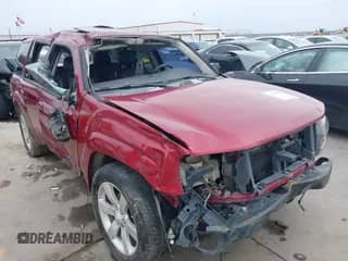 2006 Chevrolet TrailBlazer LT with VIN 1GNES13H162266610, listed as a IAAI auction lot 41630250 with 176,610 mi miles and . Bid and sale history available at DreamBid. Image 1.
