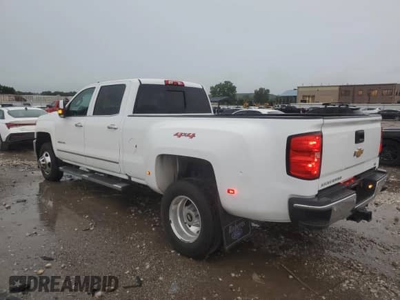 2018 Chevrolet Silverado 3500HD LTZ с VIN 1GC4K0EY6JF165253, выставлен на аукционе Copart как лот 65413915 с пробегом 165 534 миль миль и Чистый • Clean title. История ставок и продаж доступна на DreamBid. Изображение 2.