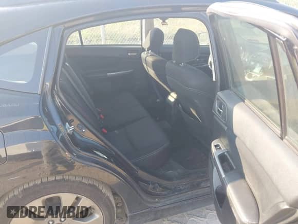 2015 Subaru Impreza Special Sports Premium z VIN JF1GPAY64F8261818, wystawiony jako IAAI lot #42892107 z przebiegiem 185 121 mil mil oraz . Historia ofert i sprzedaży dostępna na DreamBid. Obrazek 8.