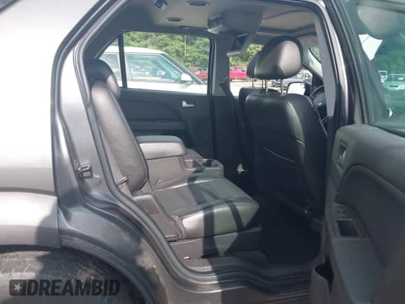 2005 Ford Freestyle Limited с VIN 1FMDK061X5GA62074, выставлен на аукционе IAAI как лот 42755880 с пробегом 158 345 миль миль и . История ставок и продаж доступна на DreamBid. Изображение 8.