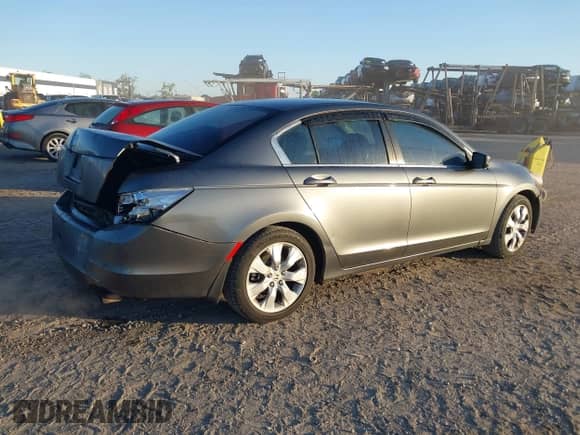 2009 Honda Accord EX с VIN 1HGCP25709A076904, выставлен на аукционе IAAI как лот 41765881 с пробегом 147 013 миль миль и . История ставок и продаж доступна на DreamBid. Изображение 4.