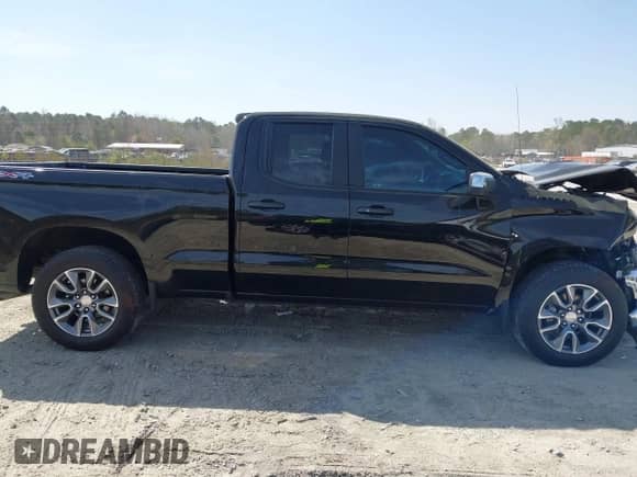 2021 Chevrolet Silverado 1500 LT z VIN 1GCRYDEK1MZ370375, wystawiony jako IAAI lot #41829020 z przebiegiem 114 542 mil mil oraz . Historia ofert i sprzedaży dostępna na DreamBid. Obrazek 12.