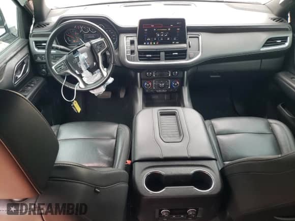2021 Chevrolet Suburban Z71 с VIN 1GNSKDKD9MR235094, выставлен на аукционе Copart как лот 66217275 с пробегом 79 522 миль миль и Списание • Salvage title. История ставок и продаж доступна на DreamBid. Изображение 8.