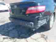 2008 Toyota Camry SE z VIN 4T1BK46K38U574322, wystawiony jako IAAI lot #43348568 z przebiegiem 209 112 mil mil oraz . Historia ofert i sprzedaży dostępna na DreamBid. Obrazek 6.