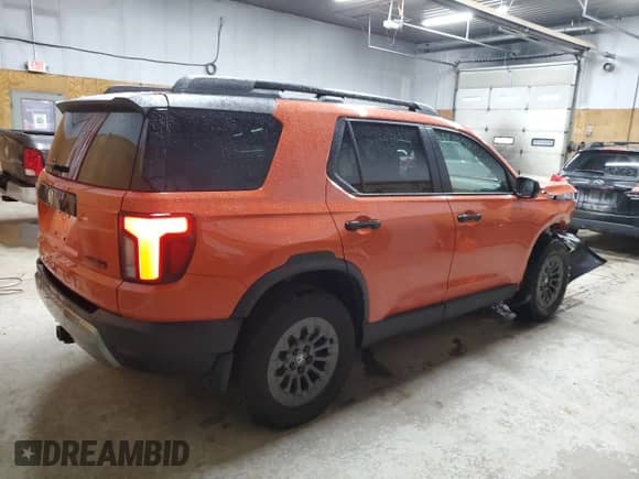2026 Honda Passport with VIN 5FNYF9H58TB002655, listed as a Copart auction lot 62273595 with 2,964 mi miles and Clean title. Bid and sale history available at DreamBid. Image 3.