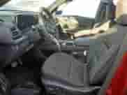 2024 Chevrolet Traverse FWD LT z VIN 1GNERGKS0RJ197768, wystawiony jako Copart lot #69693465 z przebiegiem 23 736 mil mil oraz Szkoda całkowita • Salvage title. Historia ofert i sprzedaży dostępna na DreamBid. Obrazek 7.