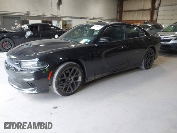 2018 Dodge Charger R/T z VIN 2C3CDXCT8JH331636, wystawiony jako IAAI lot #43083523 z przebiegiem 136 301 mil mil oraz . Historia ofert i sprzedaży dostępna na DreamBid. Obrazek 20.