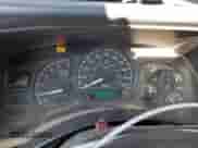 2001 Chevrolet Silverado 1500HD LS с VIN 1GCGK13U11F190502, выставлен на аукционе Copart как лот 87660295 с пробегом 294 068 миль миль и Списание • Salvage title. История ставок и продаж доступна на DreamBid. Изображение 9.