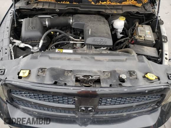 2018 Ram 1500 Tradesman z VIN 1C6RR6KG8JS280175, wystawiony jako Copart lot #77013914 z przebiegiem 45 110 mil mil oraz Szkoda całkowita • Salvage title. Historia ofert i sprzedaży dostępna na DreamBid. Obrazek 11.