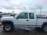 1997 Chevrolet Silverado 2500 с VIN 1GCGK29R3VE256620, выставлен на аукционе IAAI как лот 43458914 с пробегом 253 629 миль миль и . История ставок и продаж доступна на DreamBid. Изображение 6.