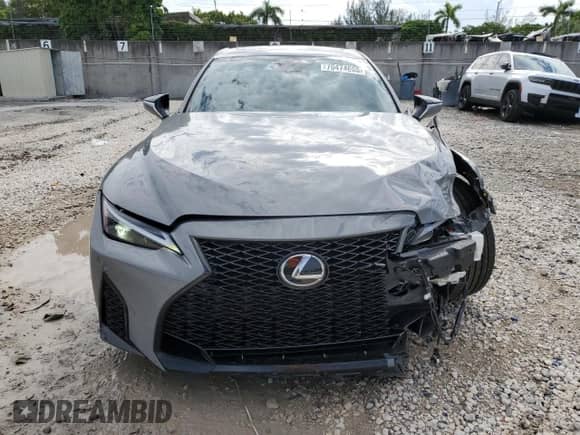 2024 Lexus IS 350 F Sport z VIN JTHGZ1B2XR5076820, wystawiony jako Copart lot #70474665 z przebiegiem 23 126 mil mil oraz Nie do naprawy • Non repairable. Historia ofert i sprzedaży dostępna na DreamBid. Obrazek 5.