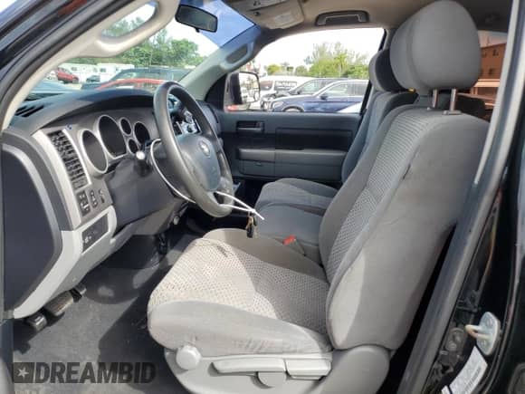 2012 Toyota Tundra z VIN 5TFRU5F13CX026371, wystawiony jako Copart lot #77576564 z przebiegiem 112 512 mil mil oraz Szkoda całkowita • Salvage title. Historia ofert i sprzedaży dostępna na DreamBid. Obrazek 7.