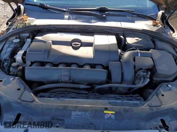 2010 Volvo XC70 3.2L with VIN YV4960BZ4A1084432, listed as a Copart auction lot 89578105 with 127,584 mi miles and Clean title. Bid and sale history available at DreamBid. Image 11.