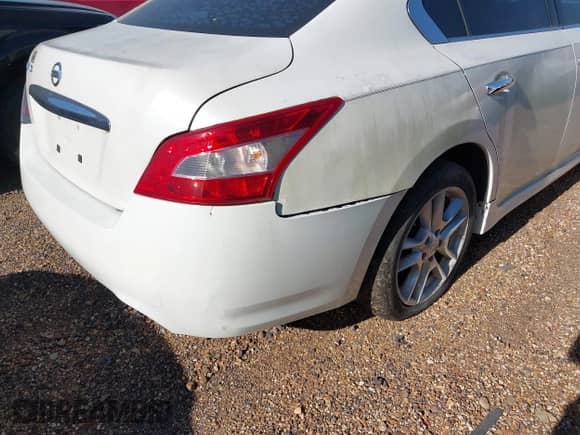 2014 Nissan Maxima S z VIN 1N4AA5AP2EC499387, wystawiony jako IAAI lot #36105707 z przebiegiem 190 187 mil mil oraz . Historia ofert i sprzedaży dostępna na DreamBid. Obrazek 14.