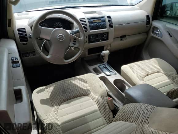 2008 Nissan Frontier SE z VIN 1N6AD06U98C433360, wystawiony jako Copart lot #51749535 z przebiegiem 174 798 mil mil oraz Nie do naprawy • Non repairable. Historia ofert i sprzedaży dostępna na DreamBid. Obrazek 8.