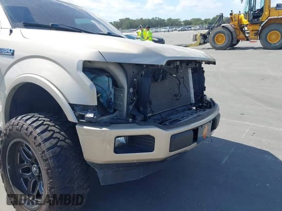 2018 Ford F-150 XL с VIN 1FTEW1CG4JFB39775, выставлен на аукционе IAAI как лот 43487495 с пробегом 132 420 миль миль и . История ставок и продаж доступна на DreamBid. Изображение 19.
