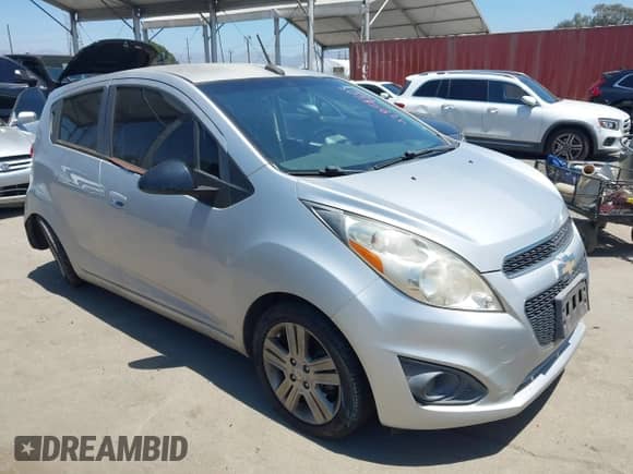 2014 Chevrolet Spark LT z VIN KL8CD6S95EC510892, wystawiony jako IAAI lot #42865605 z przebiegiem 112 138 mil mil oraz . Historia ofert i sprzedaży dostępna na DreamBid. Obrazek 1.