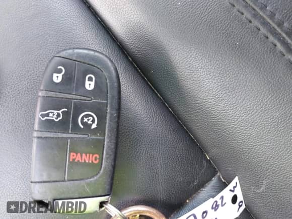 2019 Jeep Grand Cherokee Limited with VIN 1C4RJEBG9KC658834, listed as a IAAI auction lot 42802602 with 80,266 mi miles and . Bid and sale history available at DreamBid. Image 11.