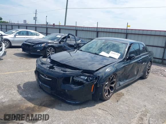 2015 Chrysler 300 S с VIN 2C3CCABG2FH756362, выставлен на аукционе IAAI как лот 43052778 с пробегом 157 617 миль миль и . История ставок и продаж доступна на DreamBid. Изображение 16.