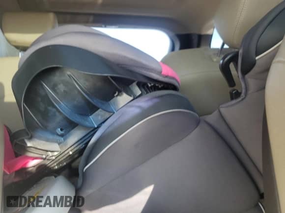 2019 Hyundai Santa Fe Limited Ultimate with VIN KM8SR4HF9KU304756, listed as a Copart auction lot 61608045 with Not provided miles and Non repairable. Bid and sale history available at DreamBid. Image 10.