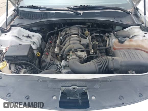 2018 Dodge Charger Police с VIN 2C3CDXATXJH325680, выставлен на аукционе IAAI как лот 42401923 с пробегом 161 196 миль миль и . История ставок и продаж доступна на DreamBid. Изображение 10.