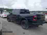 2020 Ram 1500 Rebel z VIN 1C6SRFLT7LN196248, wystawiony jako IAAI lot #42221745 z przebiegiem 40 860 mil mil oraz . Historia ofert i sprzedaży dostępna na DreamBid. Obrazek 3.