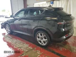 2024 Dodge Hornet R/T z VIN ZACPDFCW5R3A26355, wystawiony jako Copart lot #73395314 z przebiegiem 10 700 mil mil oraz Czysty tytuł • Clean title. Historia ofert i sprzedaży dostępna na DreamBid. Obrazek 2.