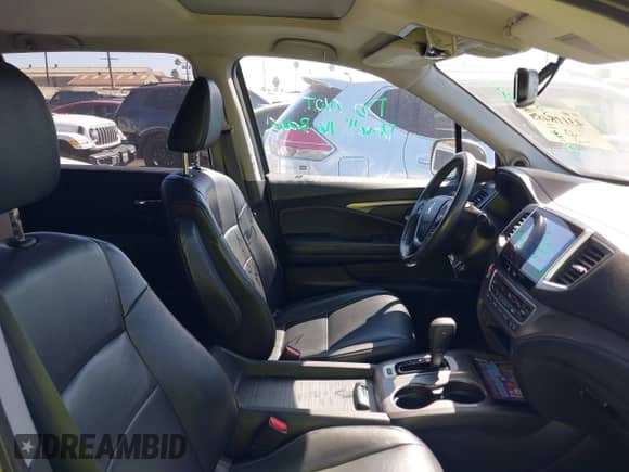 2017 Honda Pilot EX-L z VIN 5FNYF5H59HB030884, wystawiony jako IAAI lot #43118488 z przebiegiem 69 489 mil mil oraz . Historia ofert i sprzedaży dostępna na DreamBid. Obrazek 5.