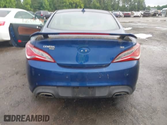 2016 Hyundai Genesis Coupe R-Spec с VIN KMHHU6KJ1GU132635, выставлен на аукционе IAAI как лот 42393361 с пробегом 138 793 миль миль и . История ставок и продаж доступна на DreamBid. Изображение 16.