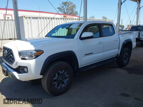 2021 Toyota Tacoma SR5 с VIN 5TFAZ5CN7MX112757, выставлен на аукционе IAAI как лот 42517988 с пробегом 39 885 миль миль и . История ставок и продаж доступна на DreamBid. Изображение 14.