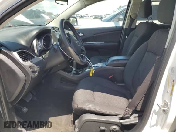 2017 Dodge Journey SXT with VIN 3C4PDCBG5HT523463, listed as a Copart auction lot 71974725 with 110,612 mi miles and Non repairable. Bid and sale history available at DreamBid. Image 7.