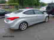 2012 Hyundai Elantra Limited z VIN KMHDH4AEXCU234280, wystawiony jako IAAI lot #42369284 z przebiegiem 181 082 mil mil oraz . Historia ofert i sprzedaży dostępna na DreamBid. Obrazek 4.