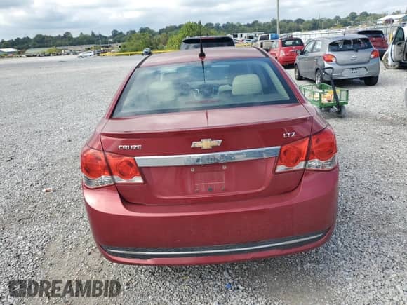 2014 Chevrolet Cruze LTZ с VIN 1G1PG5SB8E7394683, выставлен на аукционе Copart как лот 81586975 с пробегом 187 378 миль миль и Списание • Salvage title. История ставок и продаж доступна на DreamBid. Изображение 6.